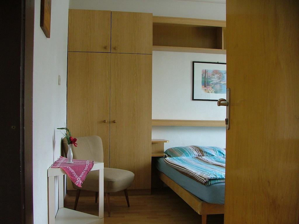 Pension Weiss Drobollach am Faakersee Room photo